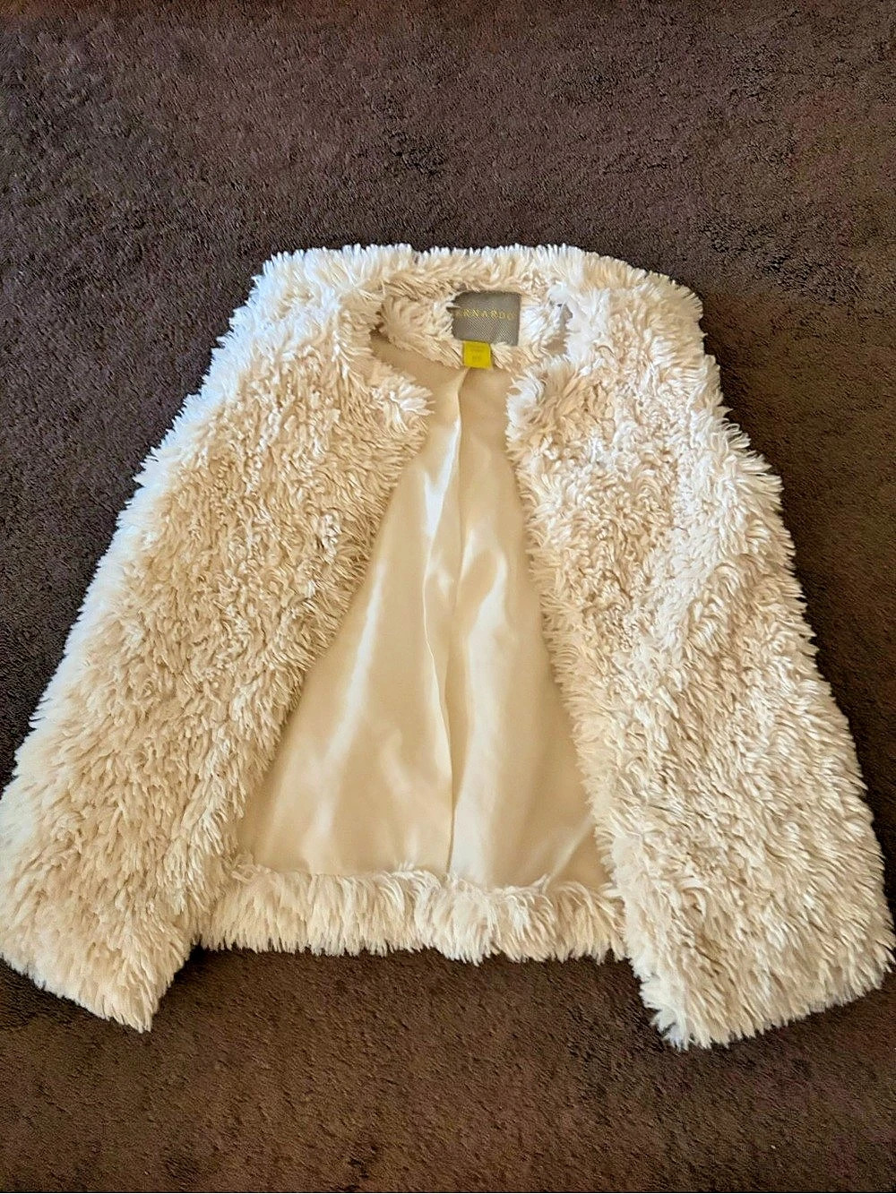 Bernardo Cream Faux Fur Vest Girls 10/12